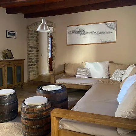 Hauser Holiday home Vrbanj