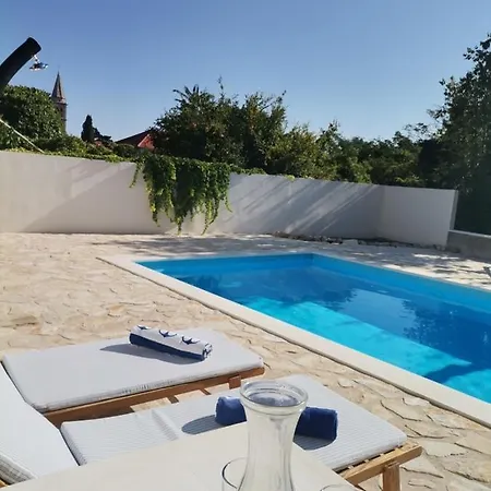 Hauser Holiday home Vrbanj